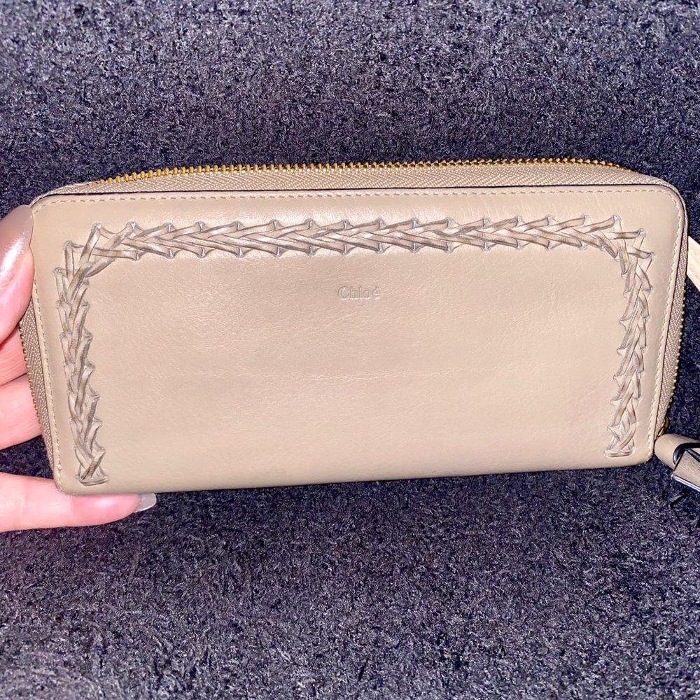 Gorgeous Chloe’ Zippy Leather Wallet